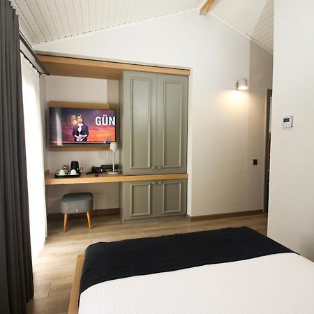 Mellow Blue Hotel İzmir Buitenkant foto